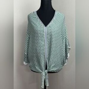 Max Studio Green/White Geometric Print Blouse, SIZE MEDIUM
